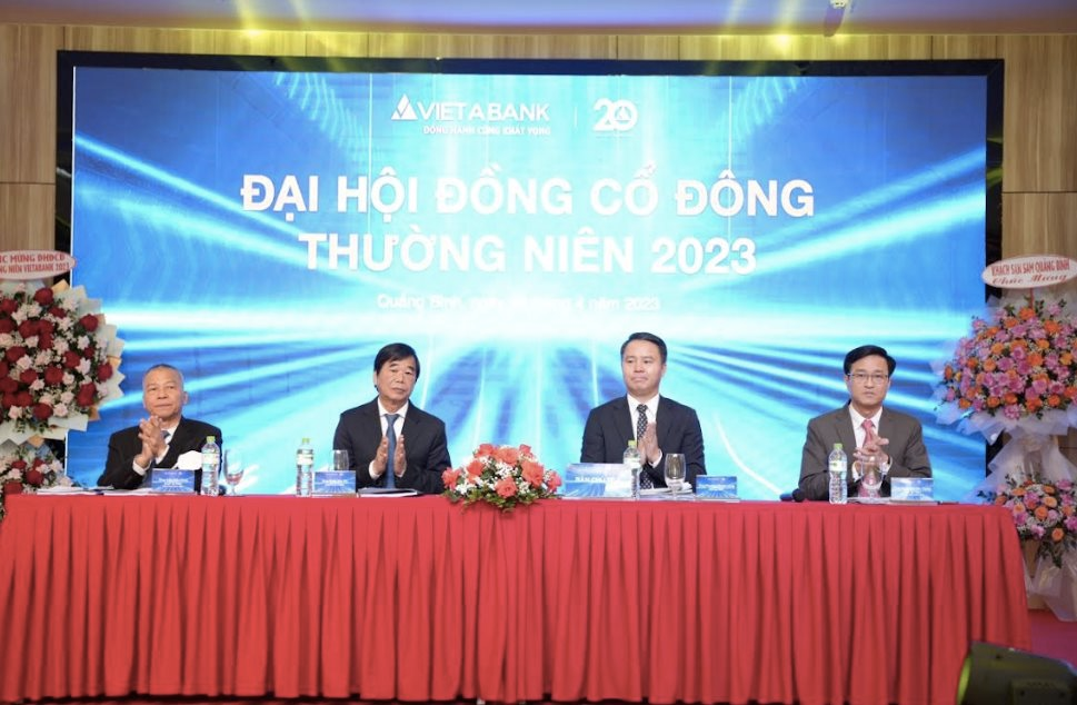 ĐHCĐ VietABank: Bầu HĐQT và BKS nhiệm kỳ mới, mục tiêu lợi nhuận năm 2023 đạt 1.275 tỷ đồng