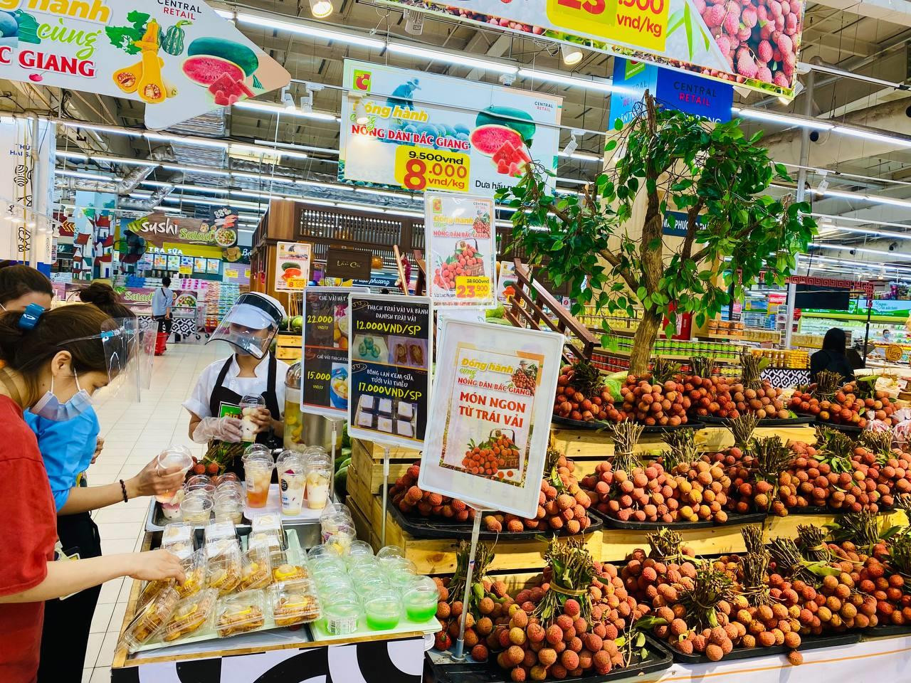 Tin vui cho nông dân xứ vải: Đại gia Thái sở hữu siêu thị GO!, Big C, Tops Market,... về Bắc Giang ký kết tiêu thụ vải thiều Lục Ngạn, dự kiến "ôm lô" 300 tấn 