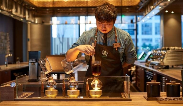 starbucks-china-goals-store-every-15-hours-4-years.jpg