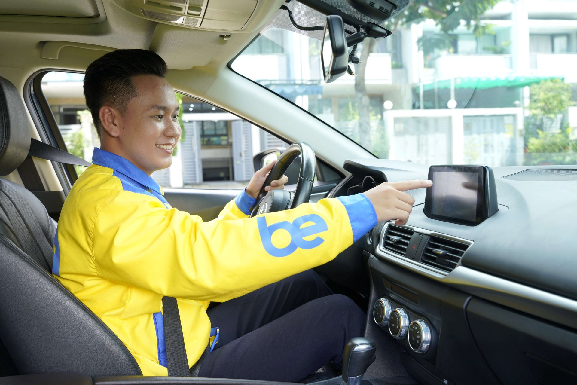 Taxi điện VinFast chính thức hoạt động trên app Be, giá cả liệu có cạnh tranh hơn?