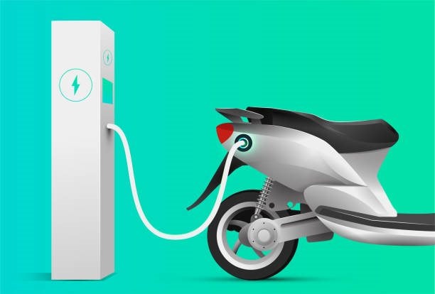 Chuyện làm trạm sạc của các hãng xe điện Việt: VinFast mở 150.000 cổng sạc, Dat Bike nhờ khách hàng... tự xây 80 điểm, Selex Motors khỏi cần xây trạm