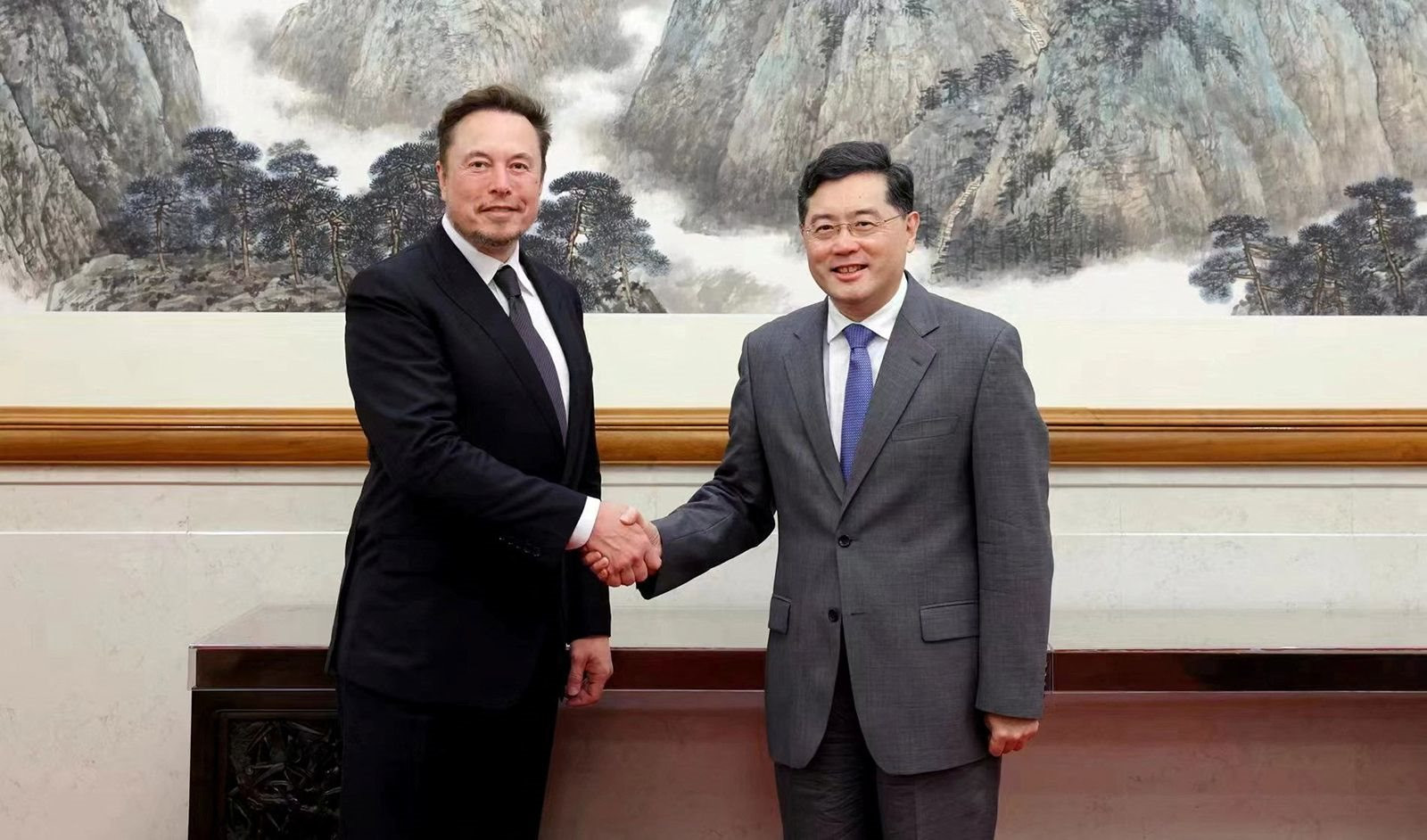 Elon Musk vừa thực hiện chuyến công tác 2 ngày ở Trung Quốc, 'rất quan trọng' với tương lai Tesla