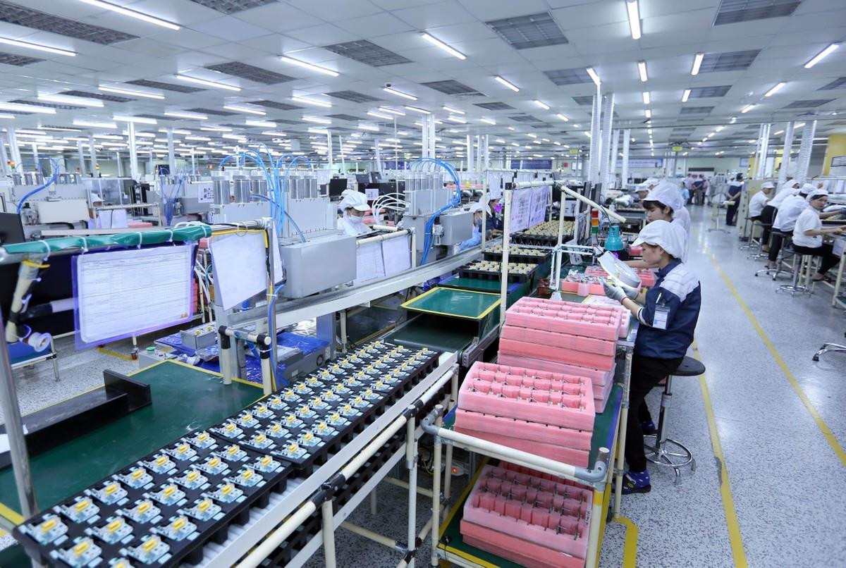 Tháng 5, PMI Việt Nam tiếp tục giảm còn 45,3 điểm