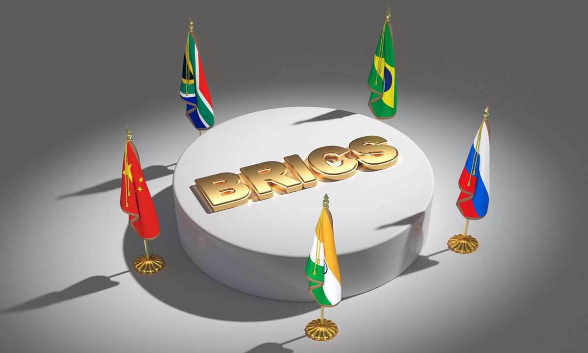 Là 'mối đe doạ hiện hữu' với phương Tây, chuyên gia đặt câu hỏi: 'Liệu BRICS có thực sự đáng gờm nếu không có Trung Quốc?'' 