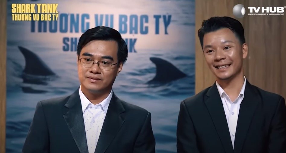 Thương vụ triệu đô sản xuất pin trữ điện mà Shark Hưng từng phải giành deal "cay cú" và gặp CEO VinFast bàn chuyện đầu tư giờ ra sao?