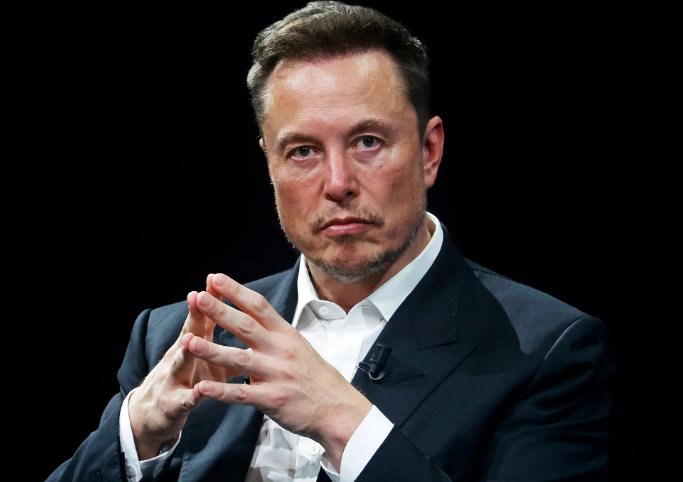 2 trong 3 cấp phó thân tín nhất của Elon Musk rời đi, Tesla đang trải qua khủng hoảng ngầm? - Ảnh 1.