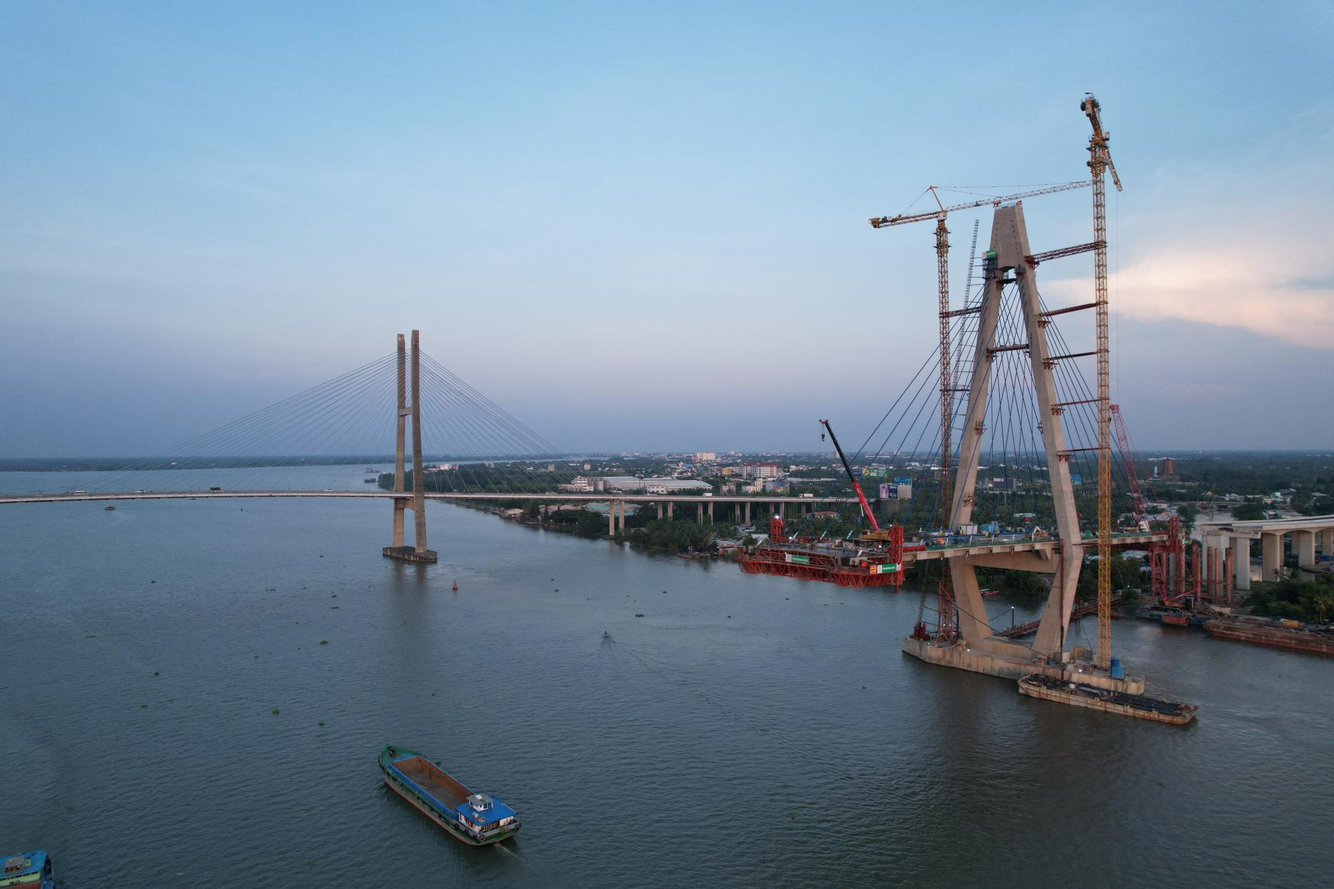 ‏Những cây cầu lịch sử giúp đường bộ vươn tới vùng sông nước miền Tây