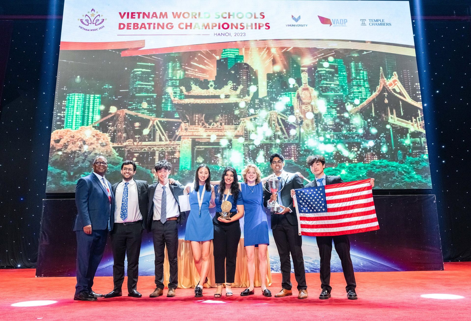 Giải đấu tranh biện lớn nhất thế giới WSDC 2023 chính thức khép lại: Mỹ giành chức vô địch, thứ hạng của đội tuyển Việt Nam gây bất ngờ lớn
