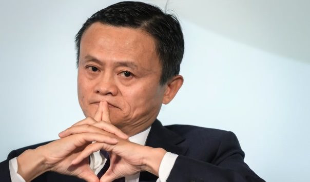 Kỳ nghỉ hưu bão tố của Jack Ma: ‘Mất tích’ suốt 3 năm, lặng lẽ đi dạy, học làm nông dù trước đó vang danh khắp thế giới