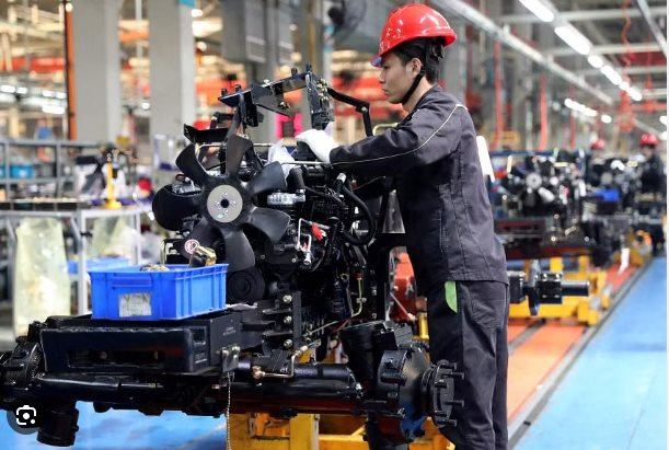 PMI của Trung Quốc tiếp tục giảm sâu, 'đè nặng' lên các nhà máy ở châu Á