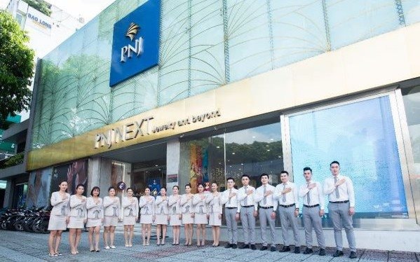 PNJ trở thành doanh nghiệp top đầu ngành bán lẻ trong bảng xếp hạng VIX50 2023