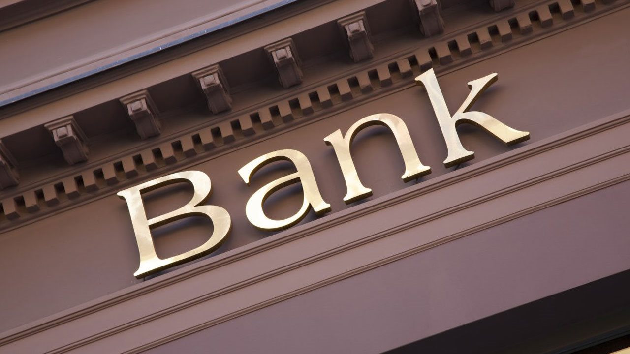 Sau quý 2, ngân hàng nào có lợi thế tăng trưởng tín dụng, cải thiện NIM và “phòng thủ” nợ xấu tốt nhất?
