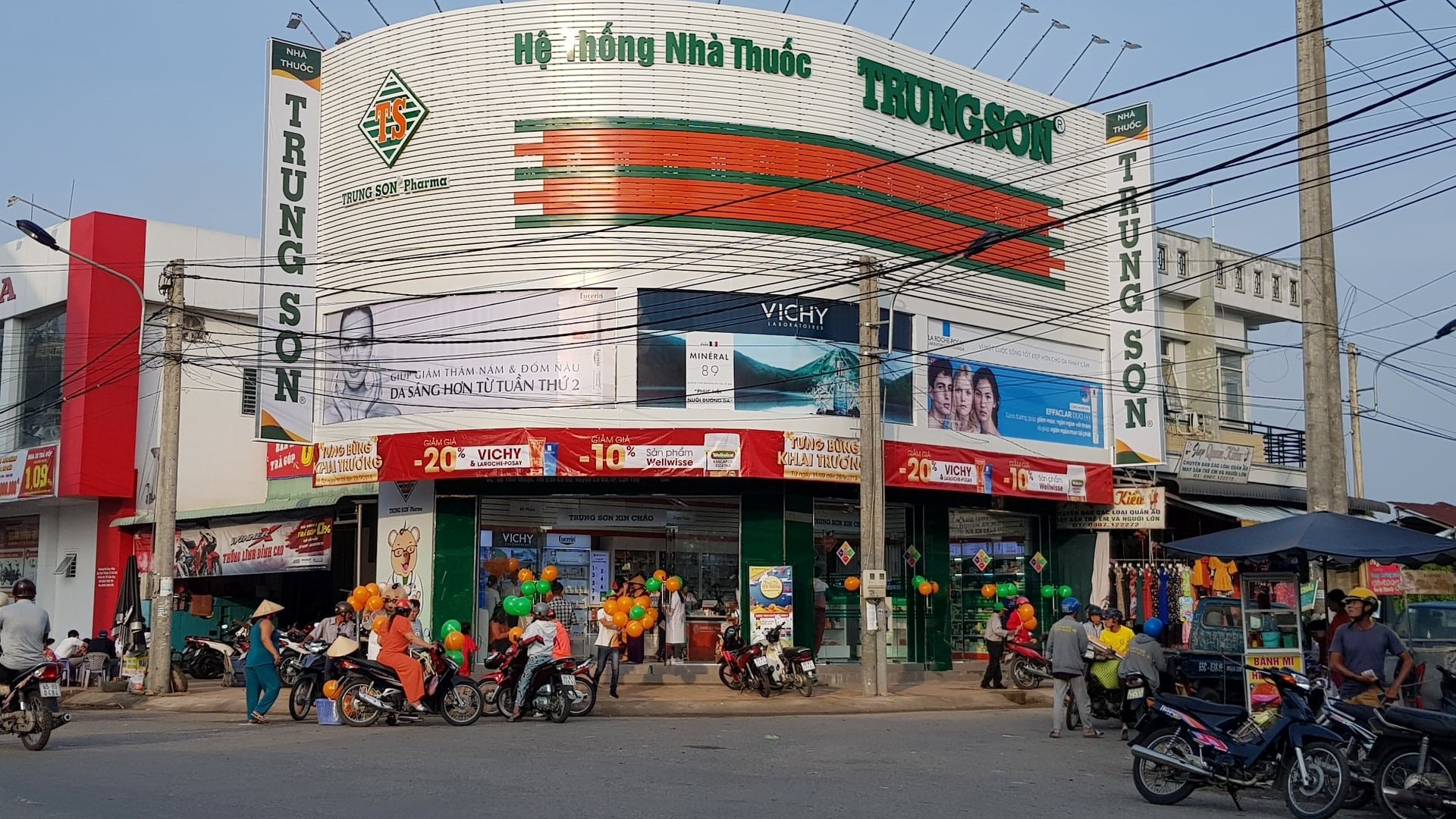 Long Châu, An Khang có thêm đối thủ nặng ký: Tập đoàn Hàn Quốc chi 30 triệu USD thâu tóm chuỗi Trung Sơn Pharma, mục tiêu 460 cửa hàng vào 2026