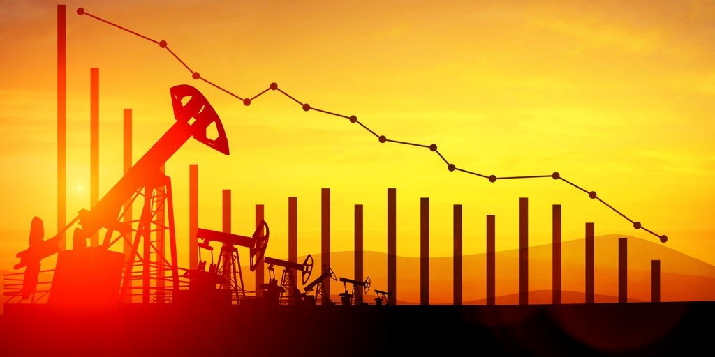 Giá dầu thế giới giảm trong bối cảnh nguồn cung thắt chặt