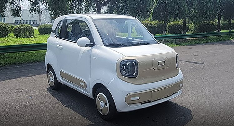 Đối thủ của Wuling Hongguang Mini chính thức lộ diện: Kích thước lớn hơn, trang bị mui trần, tốc độ tối đa 100km/h