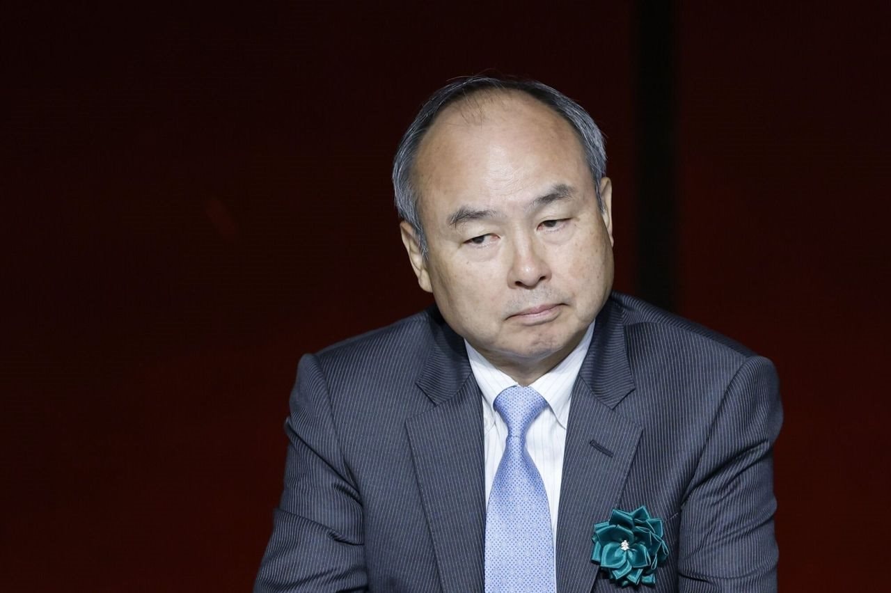 Cú đặt cược 32 tỷ USD được Masayoshi Son coi là 'định mệnh cuộc đời': 7 năm trôi qua vẫn chưa thể hái trái ngọt, nín thở chờ số phận được định đoạt vào tháng này