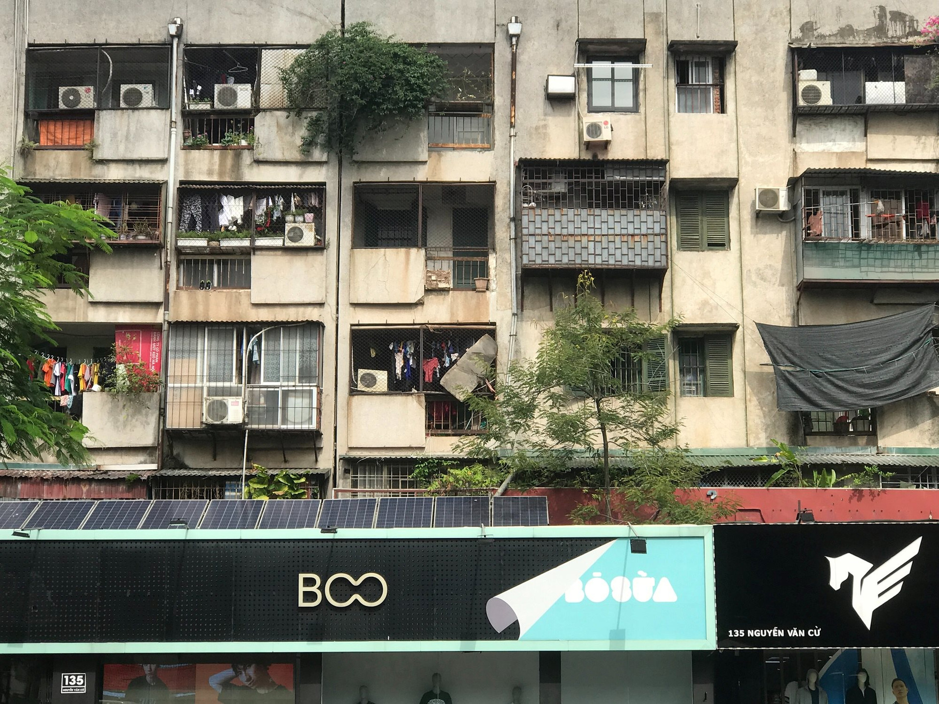 Căn hộ tập thể cũ nát, chờ sập tại Hà Nội đắt ngang giá chung cư hạng sang, lộ nguyên nhân bất ngờ