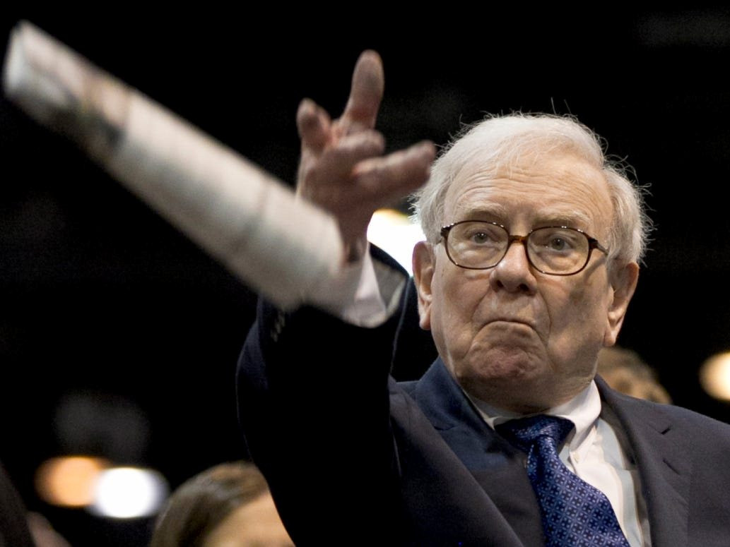 Hé lộ lý do khiến Warren Buffett bán ra 8 tỷ USD cổ phiếu, nhà đầu tư có nên hành động theo?
