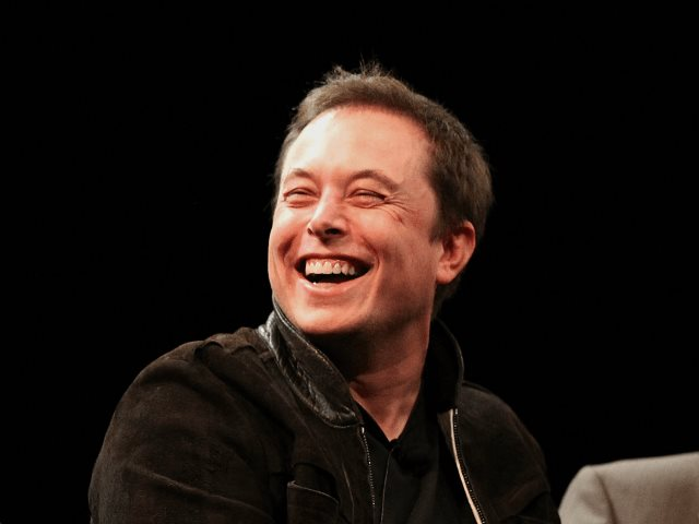 'Bắt chước' Elon Musk cách bán xe điện, Ford thất bại thảm hại: Cái giá của việc coi thường những showroom ô tô