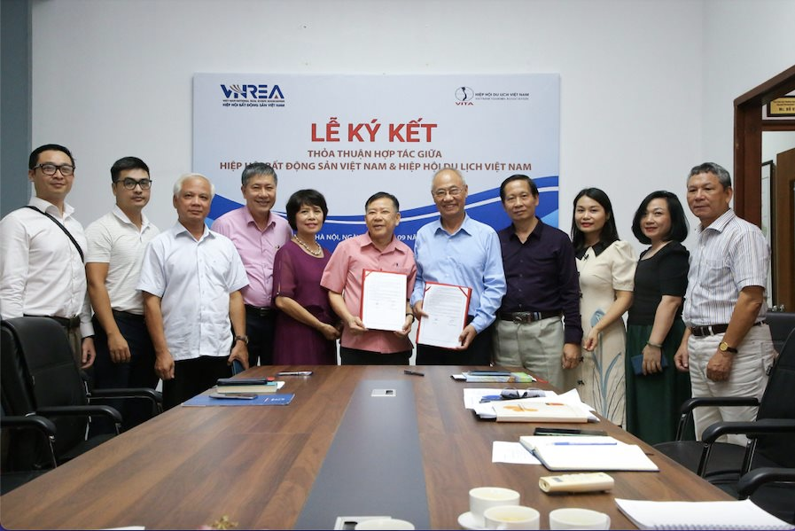 VNREA và VITA ký kết hợp tác triển khai hoạt động Bất động sản gắn với du lịch