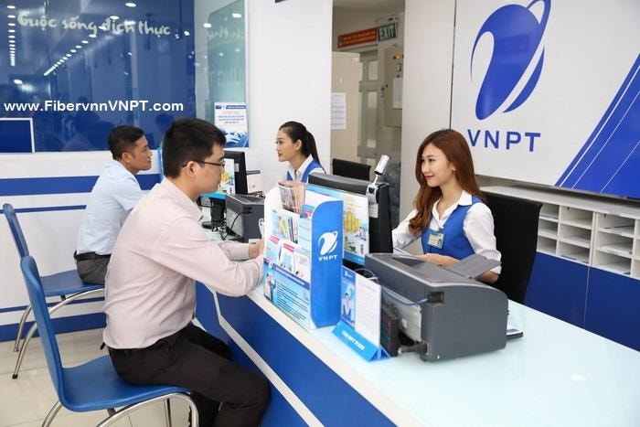 Lợi nhuận VNPT giảm hơn 30% nửa đầu 2023, tiền mặt và gửi ngân hàng gần 54.800 tỷ đồng