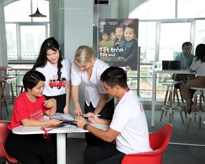 Home Credit chú trọng đa dạng hóa nguồn nhân lực và theo đuổi chiến lược kinh doanh có trách nhiệm tại Việt Nam