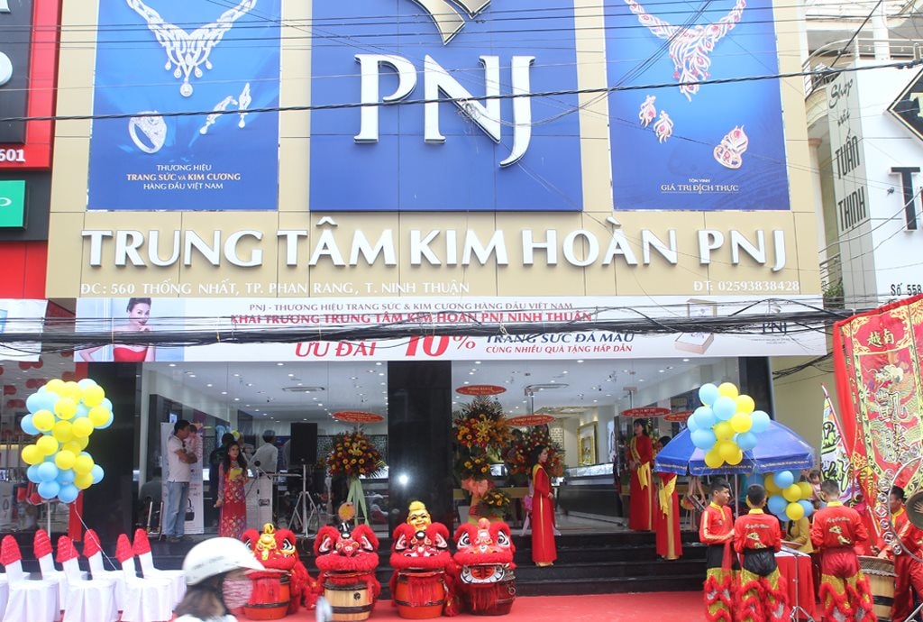 Ngành bán lẻ gặp khó, PNJ vẫn báo lãi 253 tỷ đồng trong quý 3