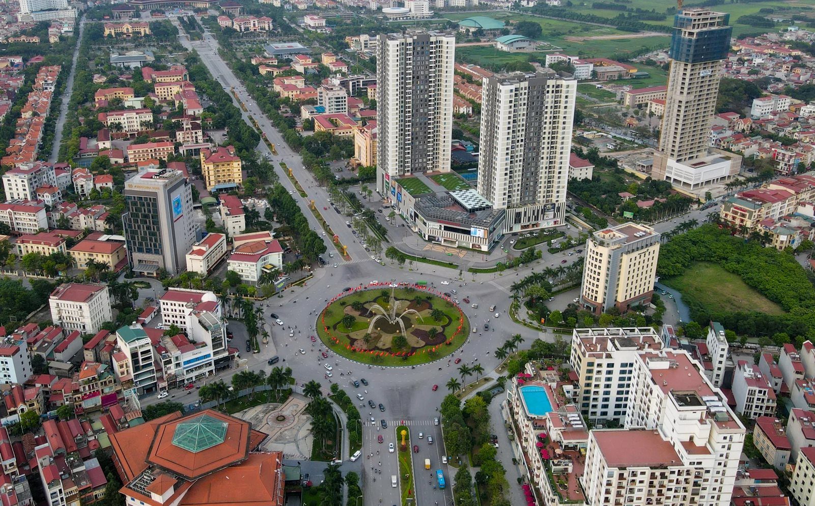 Những địa phương thu ngân sách lớn nhất 9 tháng: Một gương mặt "thân quen" vừa trở lại top 10, Quảng Ninh vượt qua Đồng Nai