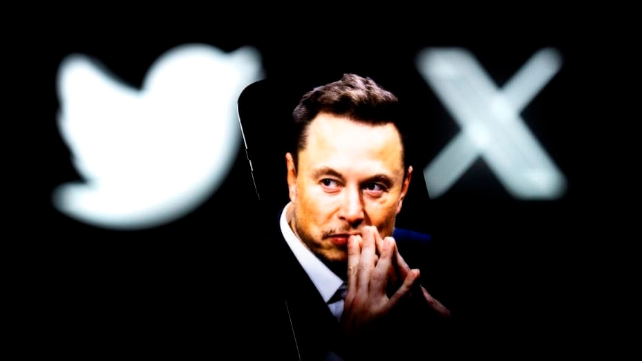 Chỉ có thể là Elon Musk: đốt 25 tỷ USD chỉ vì một chữ cái, bị chửi khắp mạng xã hội nhưng vẫn cố làm