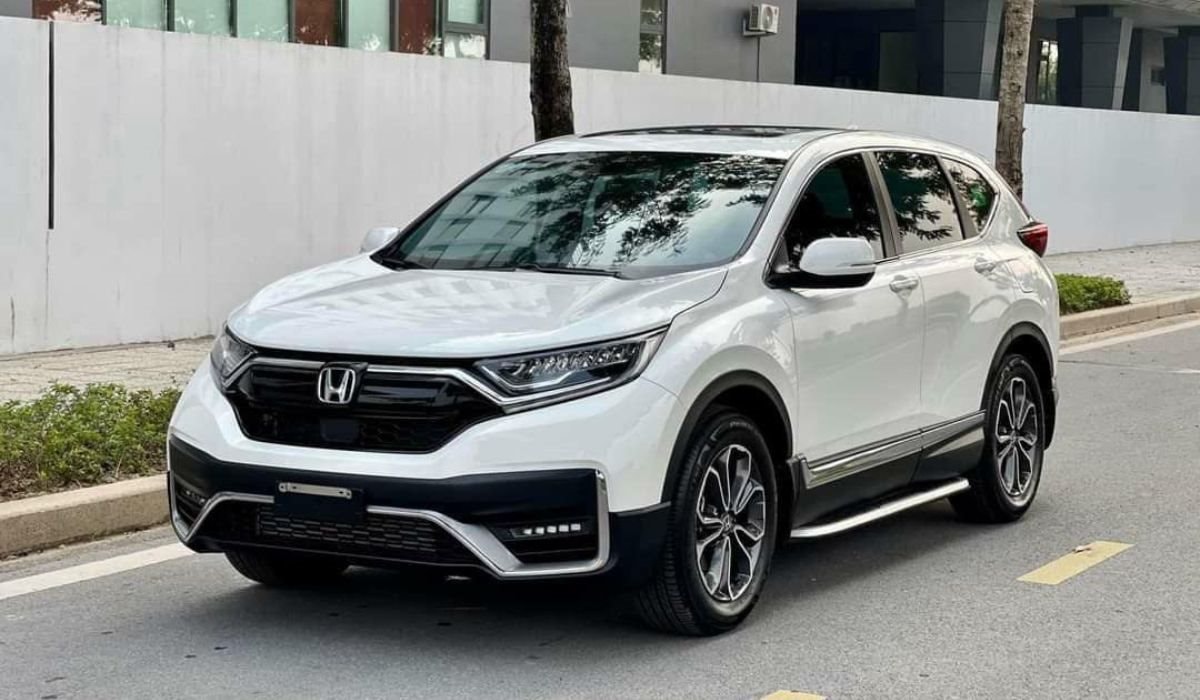 Xả hàng tồn, Honda CR-V đời cũ giảm giá khủng tới 200 triệu đồng