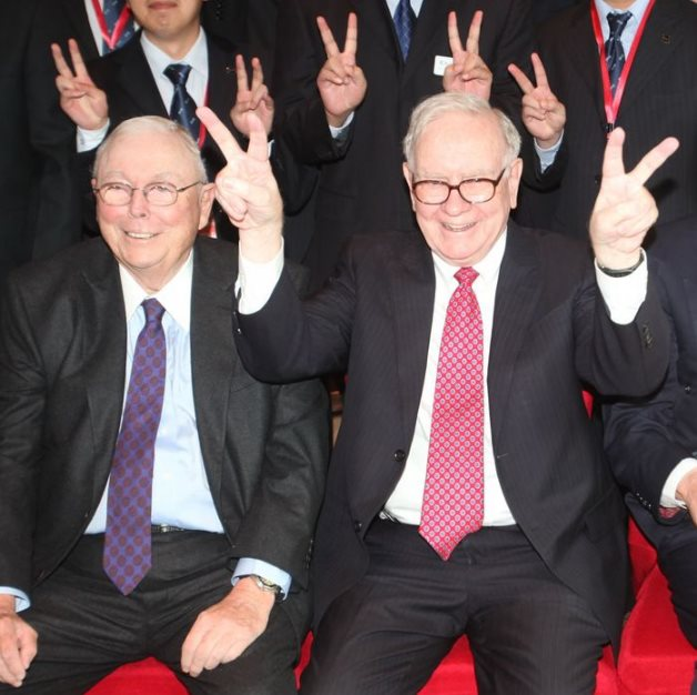 Tỷ phú Warren Buffett nói gì về tri kỷ Charlie Munger vừa qua đời?