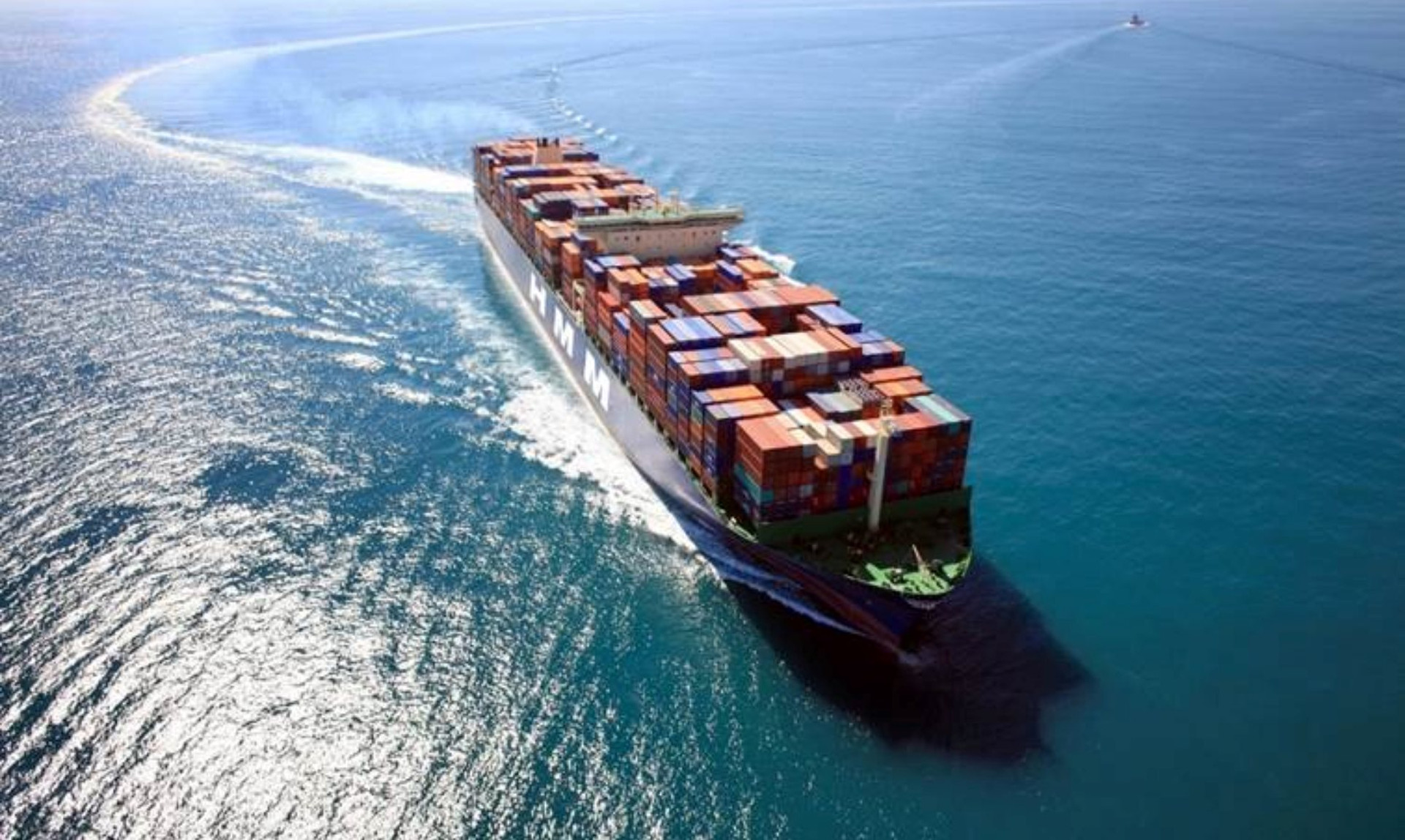Cước vận tải biển tăng sốc hơn 300% chỉ trong 7 ngày, chuỗi cung ứng toàn cầu bị đe dọa vì đâu?