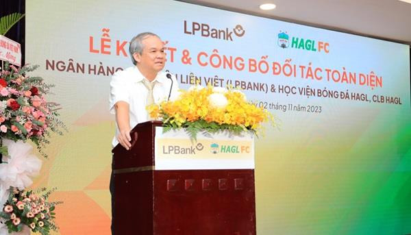 Hoàng Anh Gia Lai lại đổi nhà đầu tư chào bán cổ phiếu: Ông Lê Minh Tâm thay ông Nguyễn Đức Quân Tùng