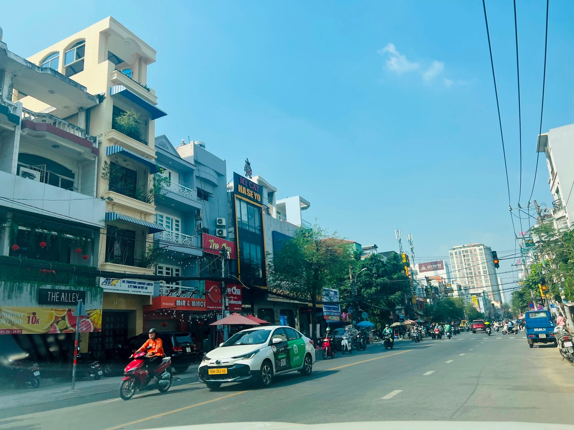 Một tuyến đường trung tâm Tp.HCM không có một bằng thuê nào bị bỏ trống, thậm chí khách giành nhau thuê, lộ lý do khó tin phía sau 