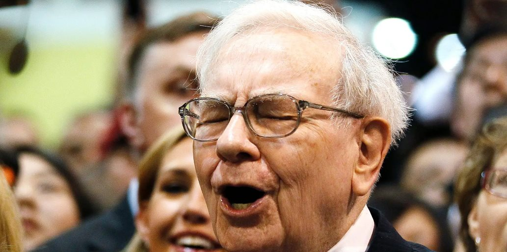 Đến Warren Buffett cũng có lúc thừa nhận sai lầm: Ôm cổ suốt 20 năm, bán vội trong 3 tháng nhưng bây giờ giá tăng hơn gấp đôi