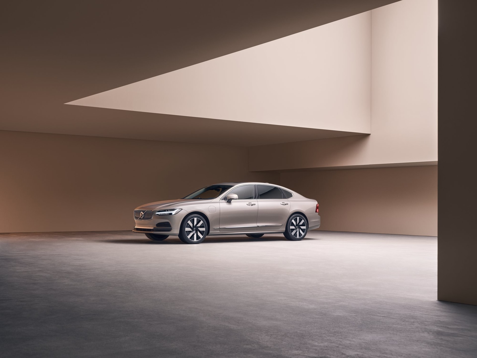 volvo-s90-recharge15.jpg