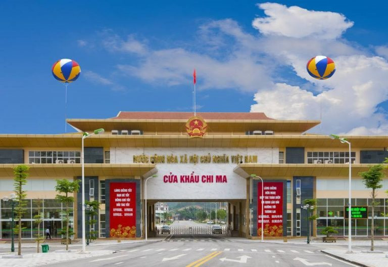 Lạng Sơn sẽ trở thành trung tâm dịch vụ cấp vùng, phát triển các loại hình dịch vụ qua biên giới gắn với kinh tế cửa khẩu