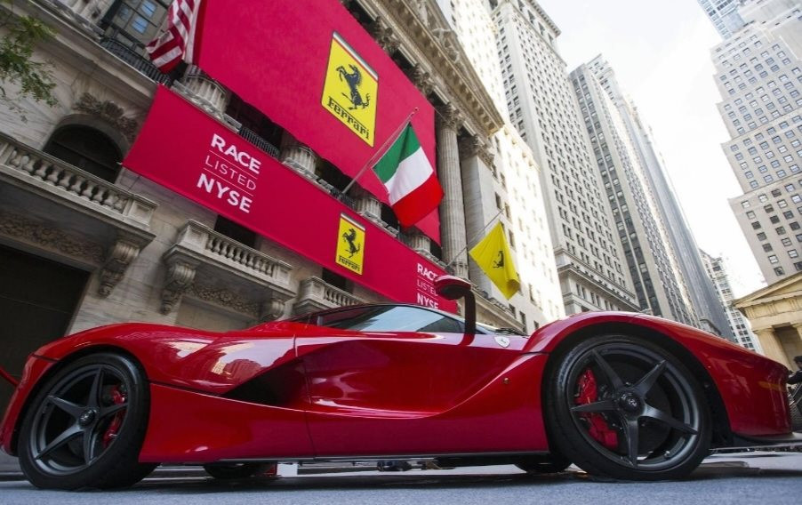 Năm 2023 ghi nhận mức lợi nhuận kỷ lục, Ferrari dự kiến chi 440 triệu EUR trả cổ tức