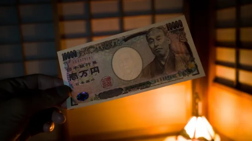 Tiền lương thực tế tại Nhật Bản giảm 23 tháng liên tiếp, BOJ liệu có khôi phục lãi suất âm?
