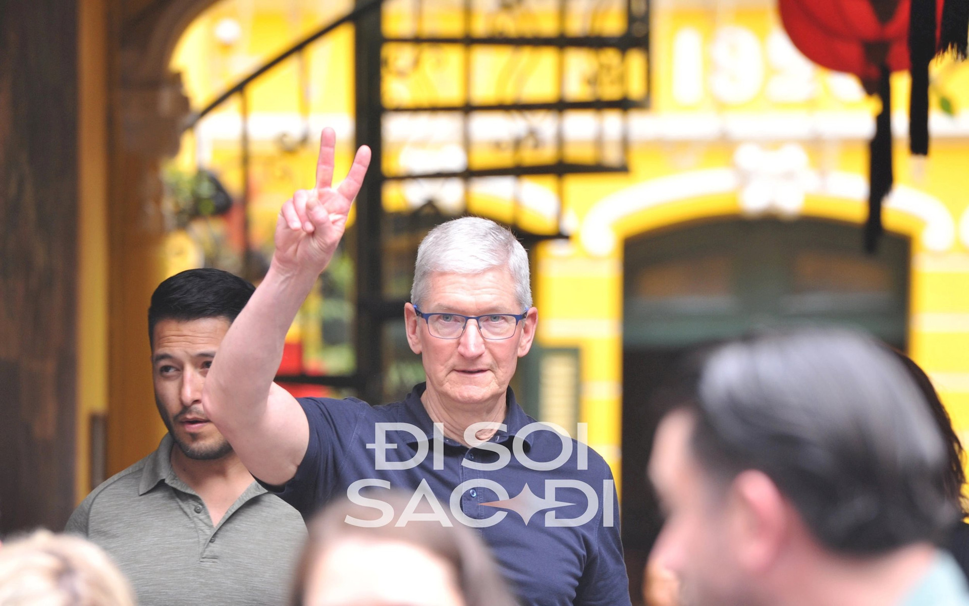 CEO Tim Cook đến, Việt Nam sẽ có Apple Store đầu tiên trong năm nay?