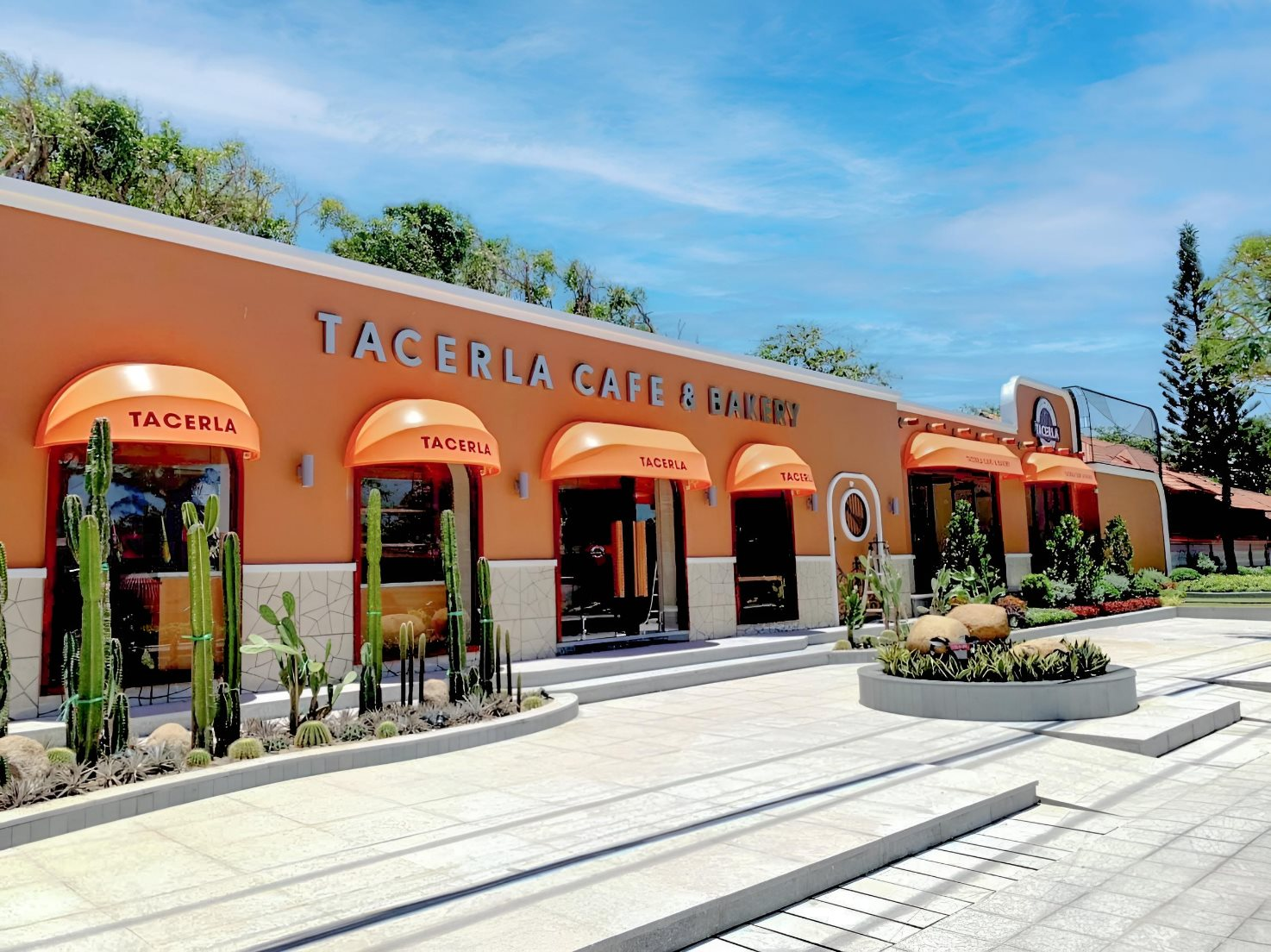 Tacerla Cafe & Bakery - Không gian cà phê mới mẻ gữa lòng thị trấn Phước Hải
