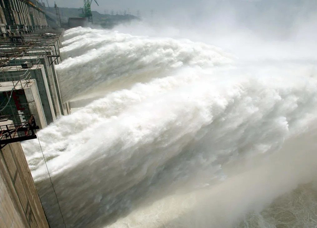 200721005128-09-three-gorges-dam.jpeg