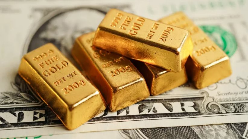 Giá vàng thế giới lao dốc, vàng trong nước ngược chiều tăng nhẹ