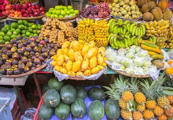 Hoa quả Thái Lan giá rẻ tràn ngập thị trường Việt
