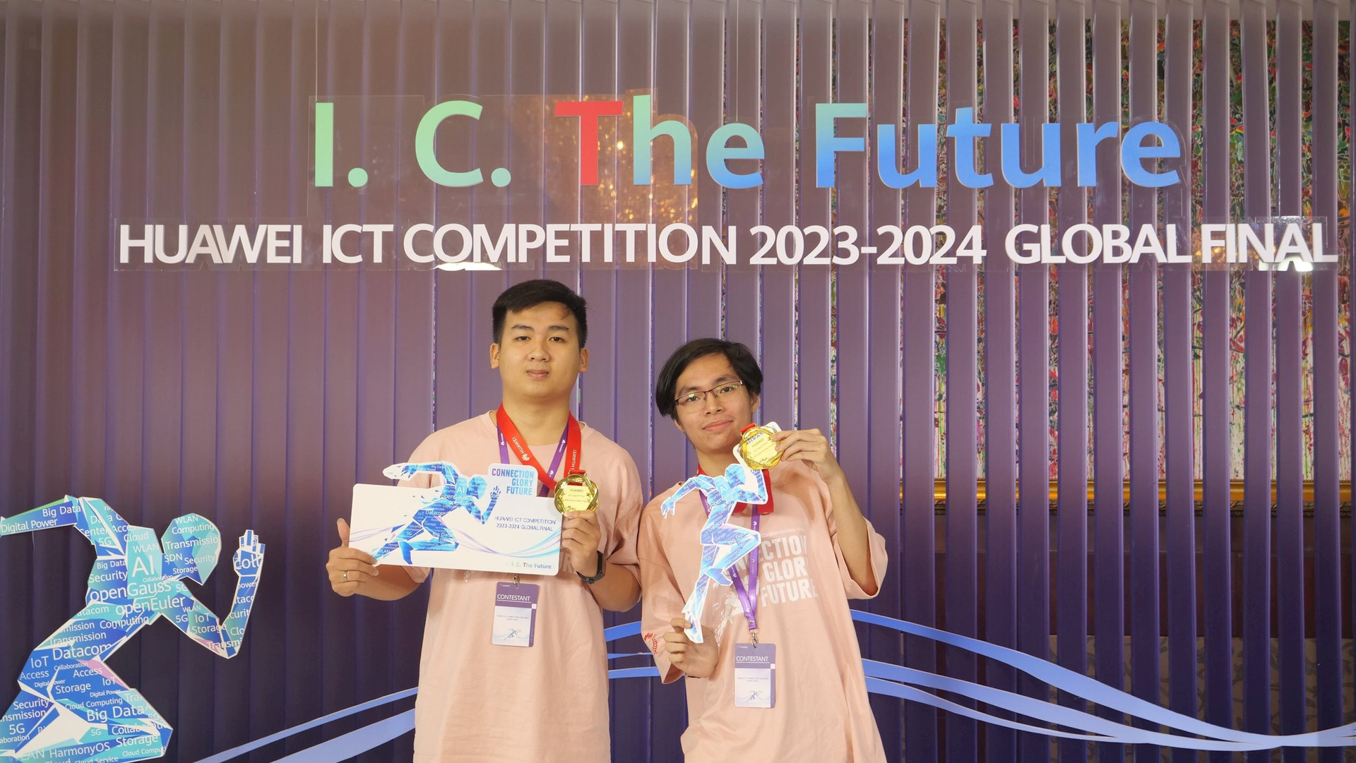 2 sinh viên Việt giành giải 3 cuộc thi ICT Competition 2023-2024