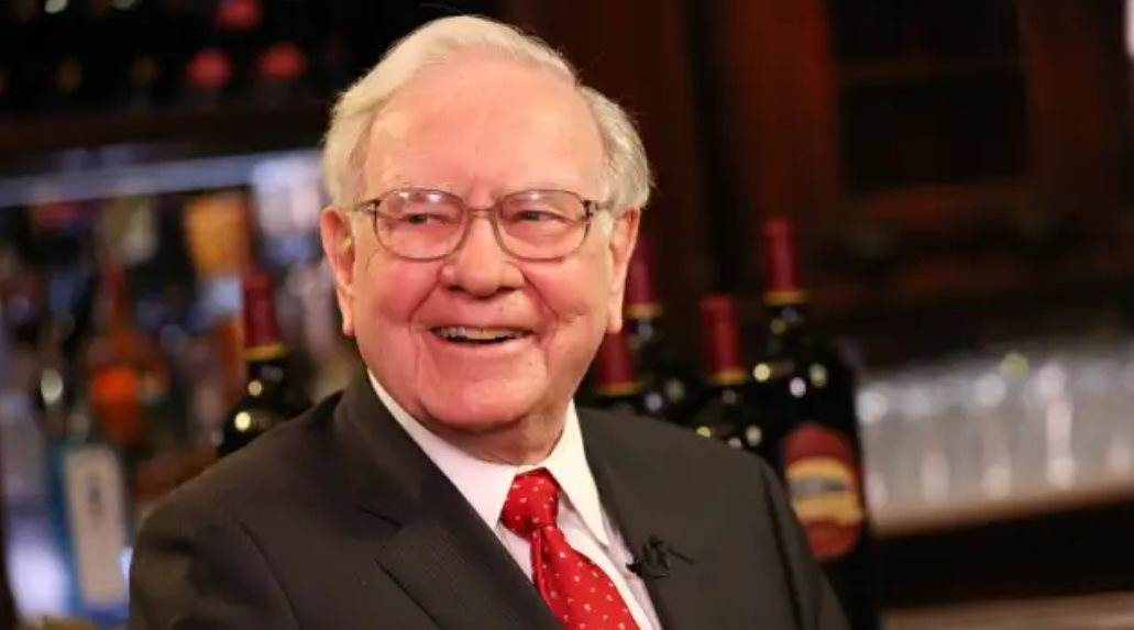 100 USD thay đổi cuộc đời của huyền thoại đầu tư Warren Buffett: Người trẻ nhất định phải biết kỹ năng này để tăng cơ hội kiếm tiền trong tương lai