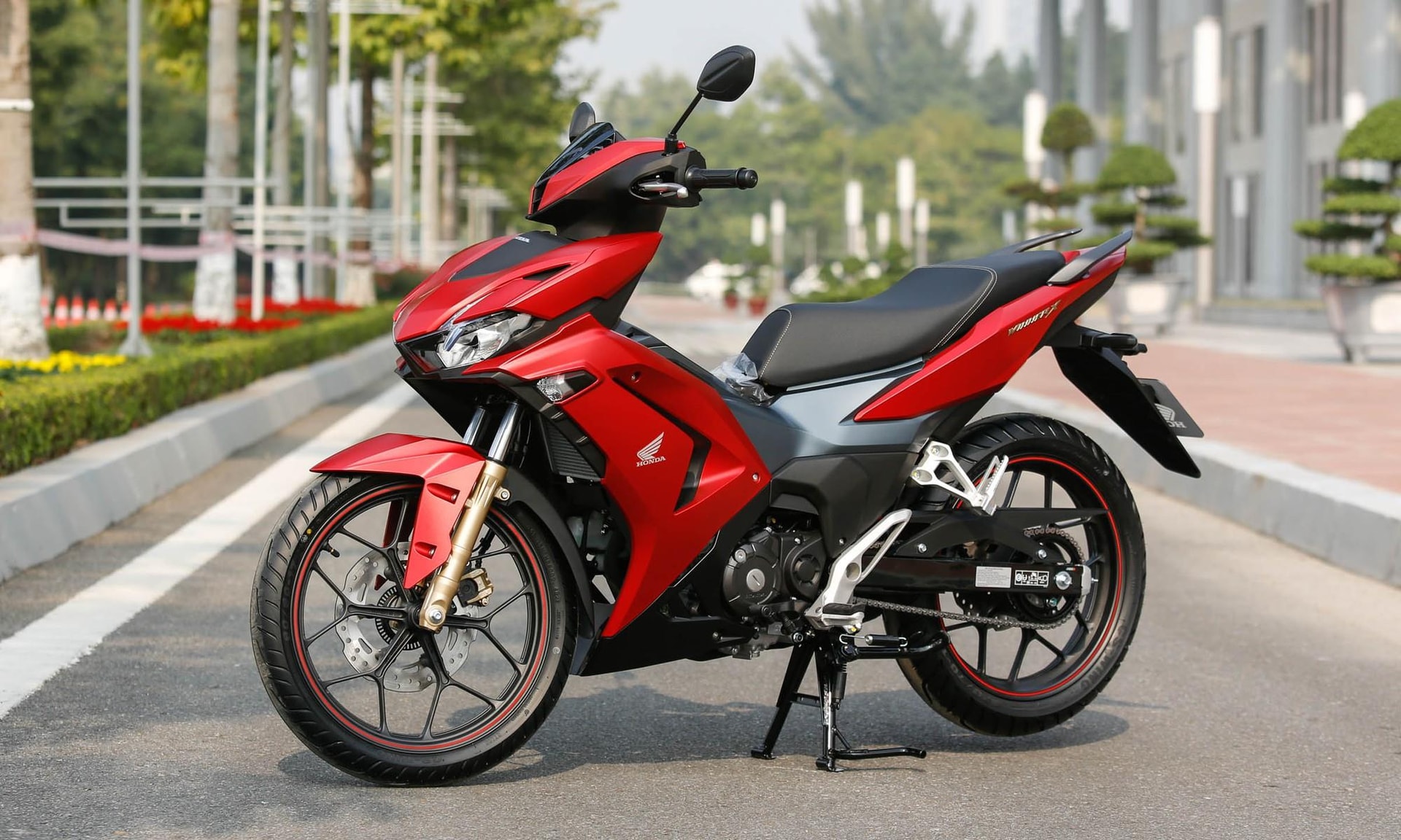 1-honda-winner-x-2022-muaxegiatot-vn-0103-3-3908-4437-1640268583-16598462272201105751134.jpg