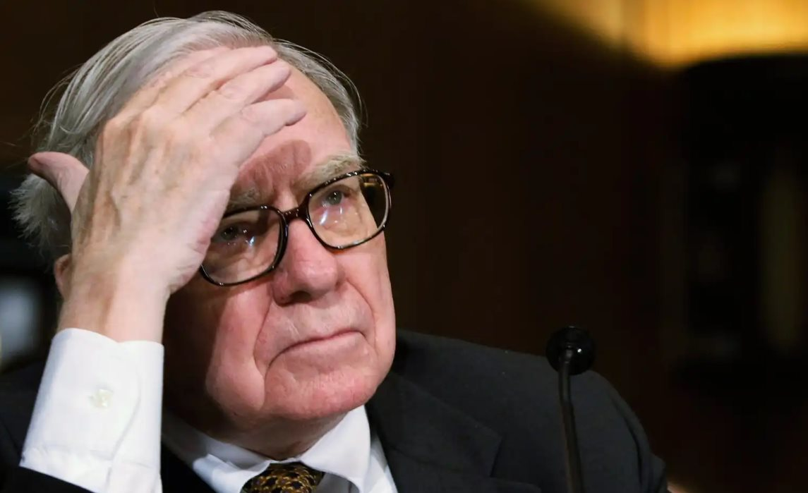 Cổ phiếu của tập đoàn tỷ phú Warren Buffett rơi thẳng đứng, giảm gần 100%: Chuyện gì đang xảy ra?