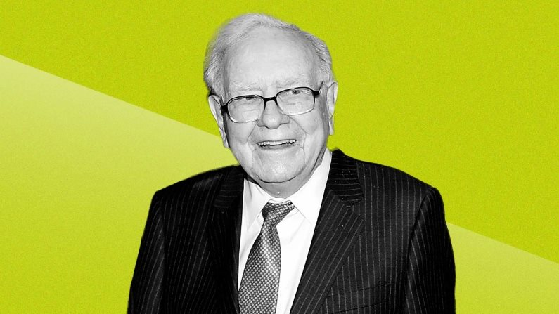 Chỉ với 5 chữ, Buffett đúc kết một bài học quý giá hơn cả việc lựa chọn đúng cổ phiếu, khiến thế giới thêm phần nể phục