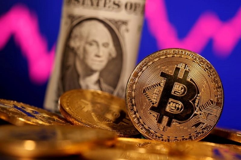 Giá Bitcoin hôm nay 9/7: BTC trở lại mốc 57.000 USD rồi bật tăng